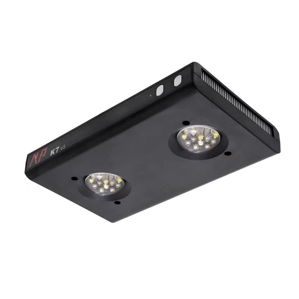 Aquarium Light - K7 140W Spettro completo WiFi Spettro